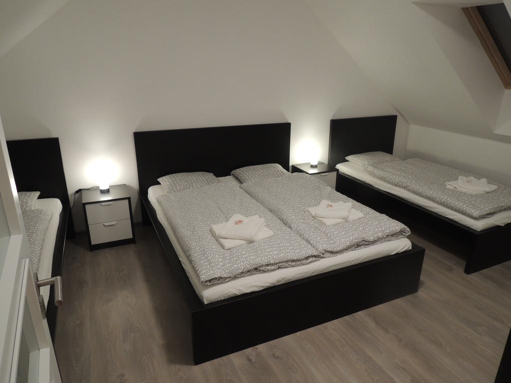 Apartmany Hlohovec Bagian luar foto