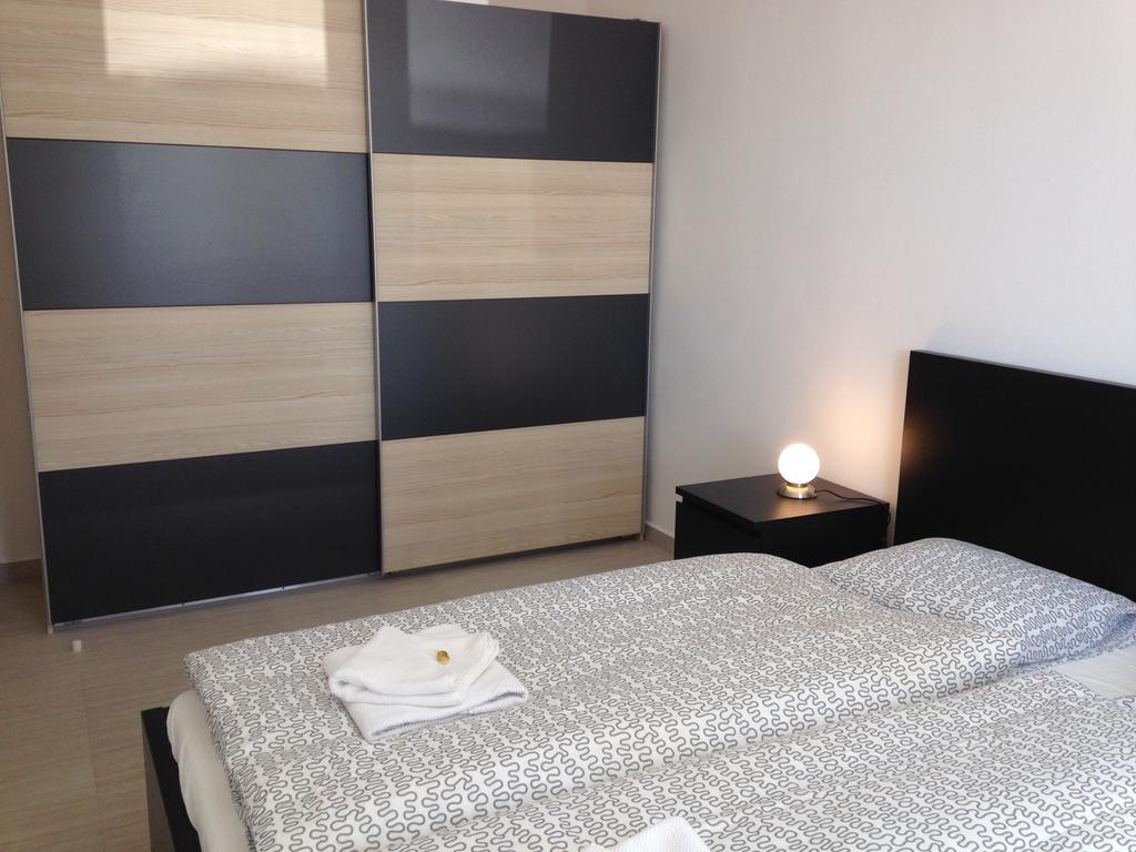 Apartmany Hlohovec Bagian luar foto