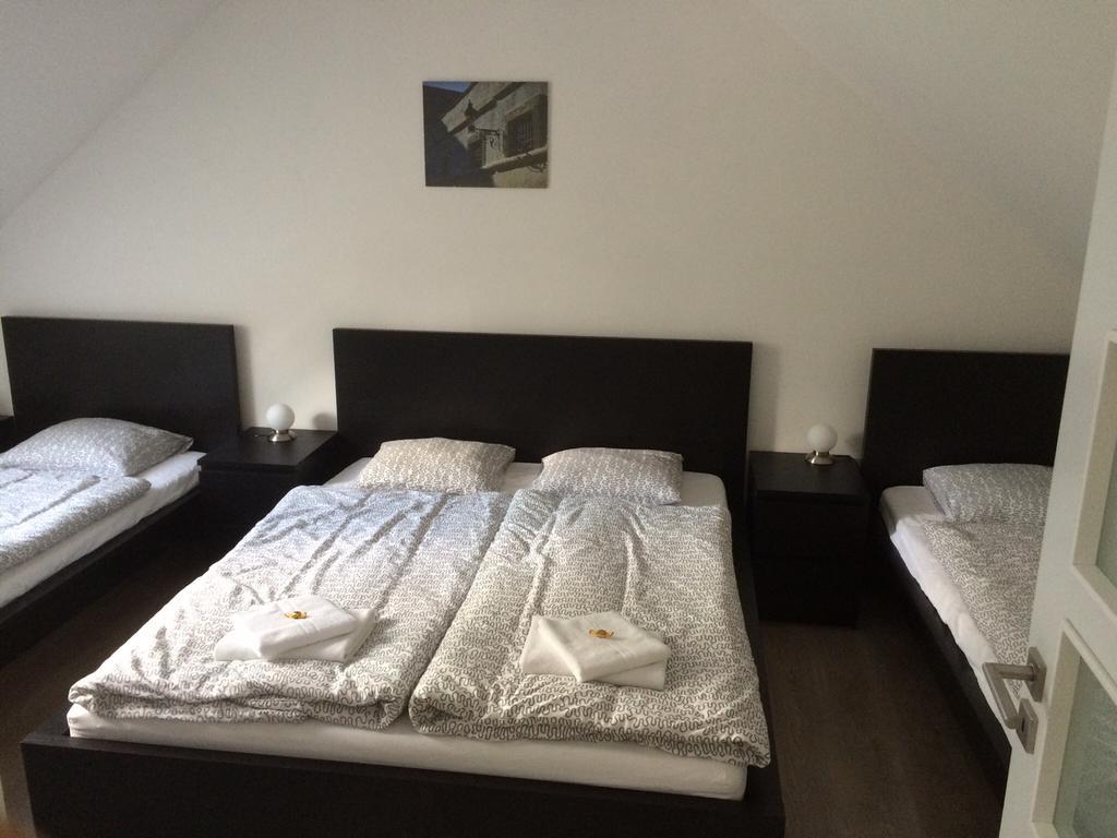 Apartmany Hlohovec Bagian luar foto