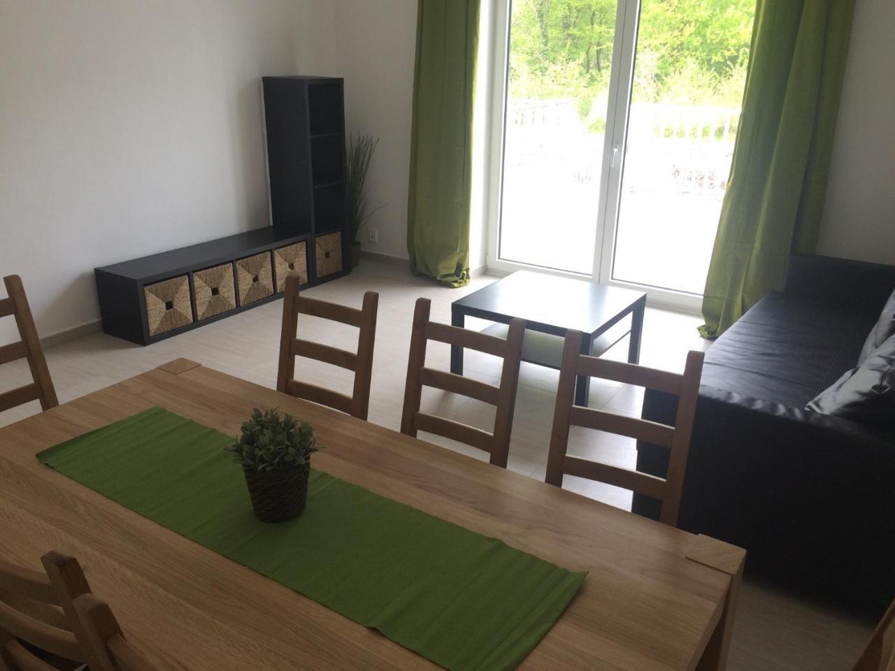 Apartmany Hlohovec Bagian luar foto